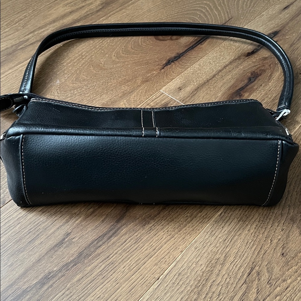 Fossil Relic Black Leather Handbag and Wallet - NWOT - Picture 3 of 13